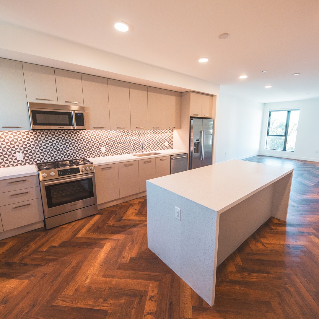 Stone_countertops_at_The_Fitz_on_Fairfax_Apartments_for_Rent_in_West_Hollywood_CA__