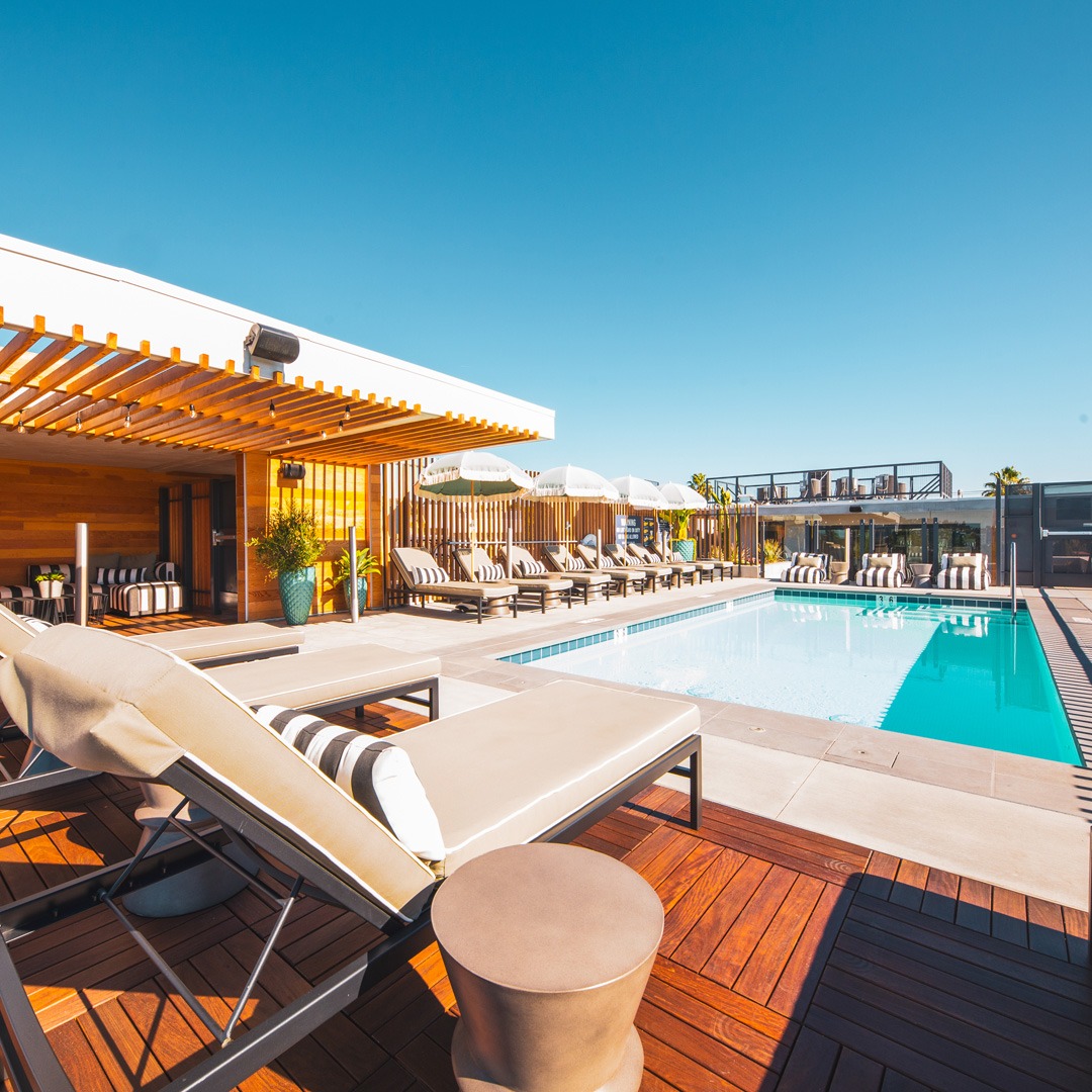 rooftop pool amenities west hollywood apartments